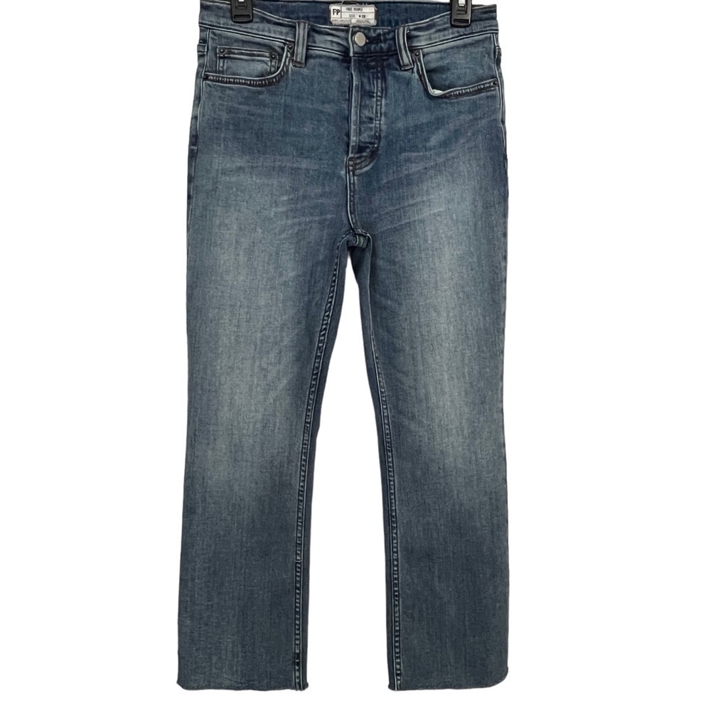 Free People Straight Leg Button Fly Frayed Hem Size 28